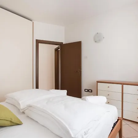 Apartment Living Arco